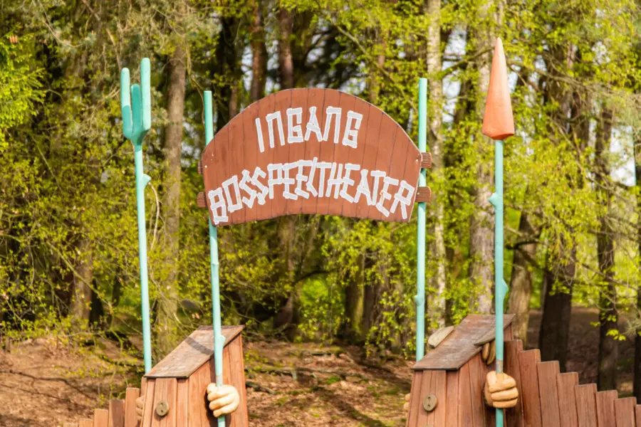 Boomstam speeltuin 1920